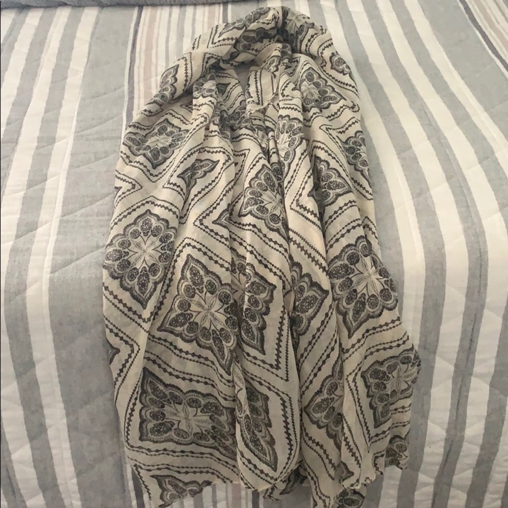 Cute soft scarf